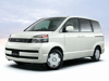 Toyota Voxy Фото Toyota Voxy